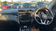 Nissan Qashqai 1.3 DiG-T 160 Acenta Premium 5dr Petrol Hatchback